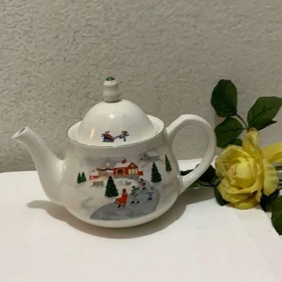 Sango SILENT NIGHT Christmas Teapot Joan Luntz G9